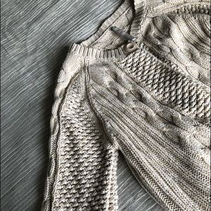 Leo & Nicole Thick Beige Knitted Sweater-A24